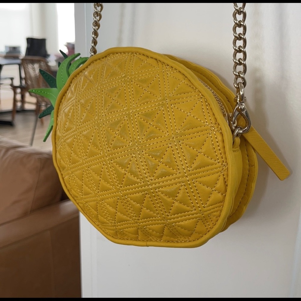 Kate Spade Wing It Pineapple🍍kitsch cruise Tropical Crossbody Beach Tiki 🦄RARE🦄 - Picture 4 of 7